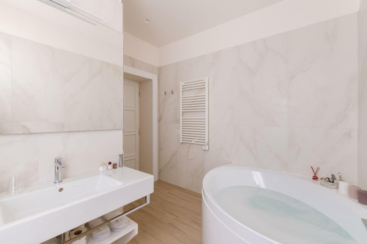 Rhea Silvia Luxury Navona Hotel Roma Exterior foto